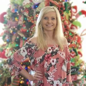 Meet your Posher, Lynn